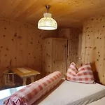 Сasa de vacaciones Berghaus Am Sonnenhang Valpaschun