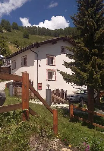 Berghaus Am Sonnenhang Valpaschun *