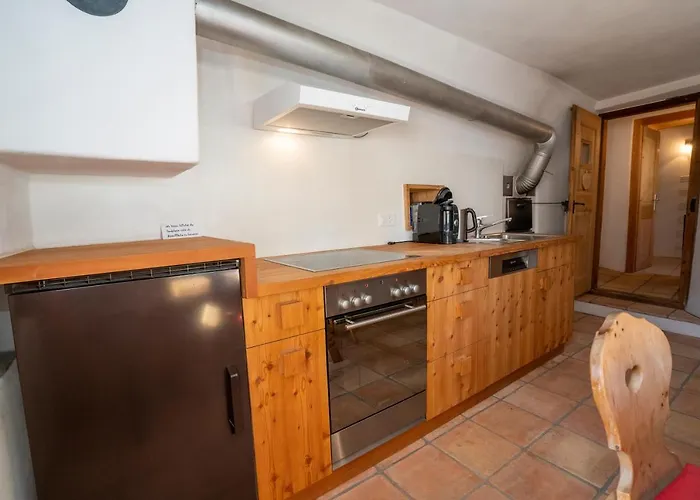 بيت للعطل Berghaus Am Sonnenhang Valpaschun