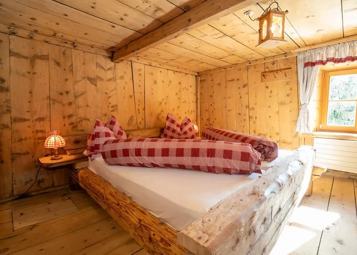 Berghaus Am Sonnenhang Valpaschun