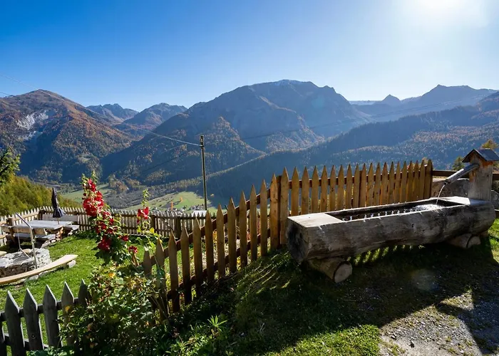 Ferienhaus Berghaus Am Sonnenhang Valpaschun *
