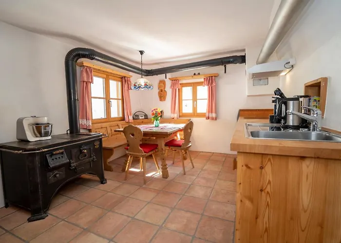 Berghaus Am Sonnenhang Valpaschun *