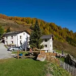 Berghaus Am Sonnenhang Valpaschun *